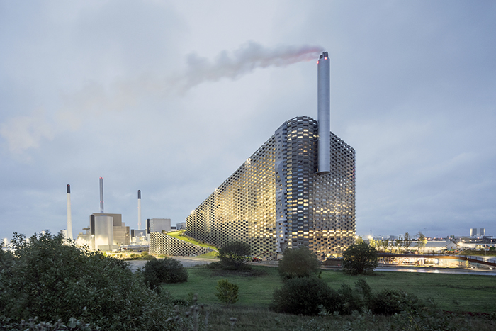 CopenHill_Sustainable building_Laurian Ghinitoiu
